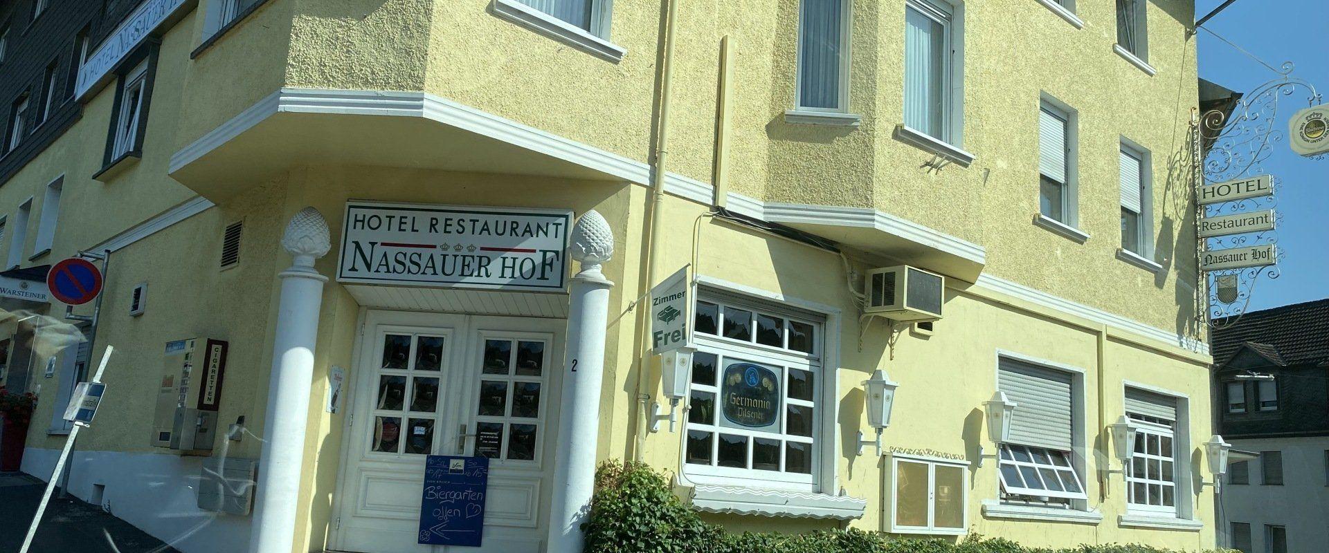 12830 Hotel Nassauer Hof Hausansicht.jpeg
