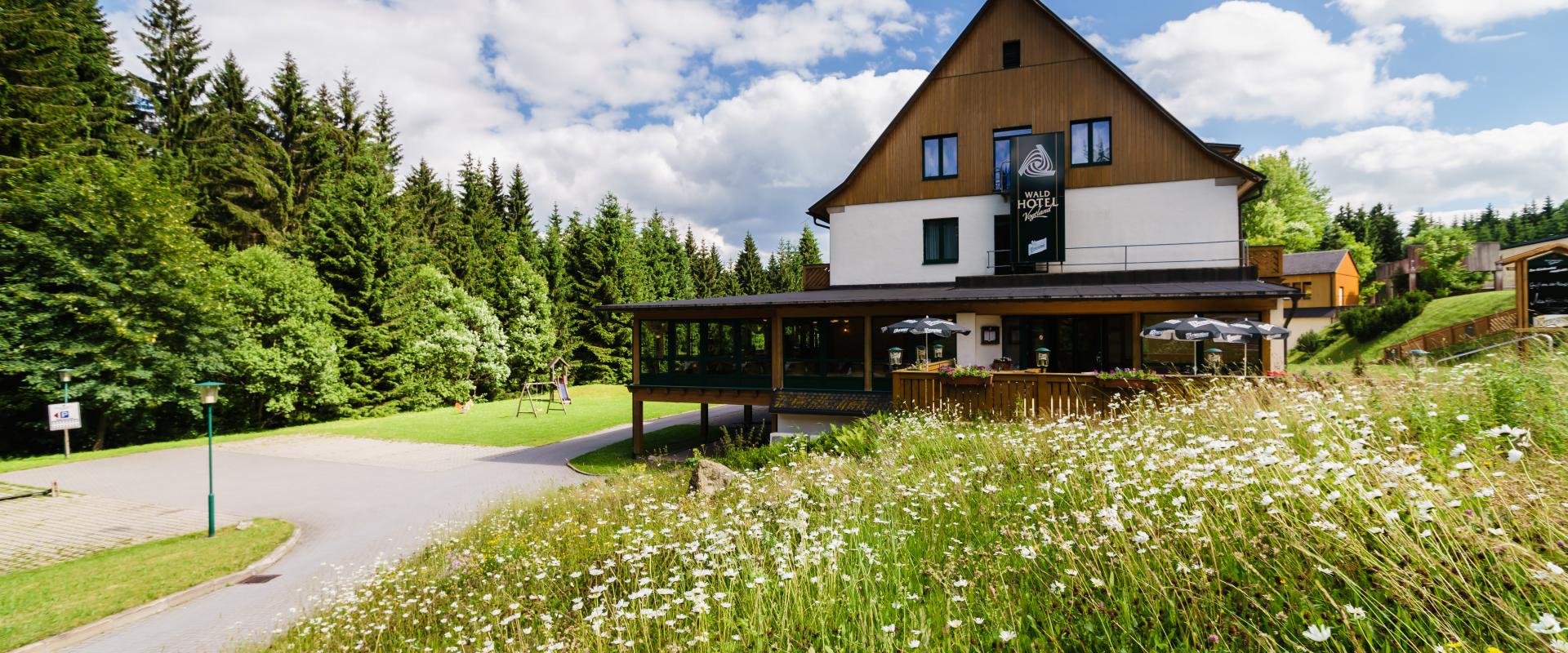11095 Biker Hotel Vogtland im Erzgebirge.jpg