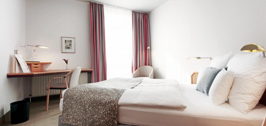 30100 Biker Hotel Haus Duden am Niederrhein/Ruhrgebiet.JPG