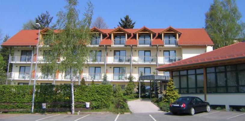 11139 Biker Hotel Gasthof Fink-2.jpg