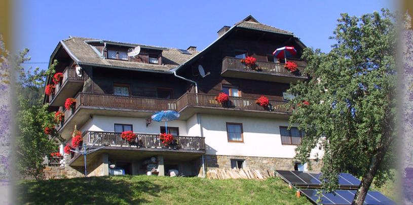 16515 Motorrad Hotel Barzaunerhof in Kärnten.jpg