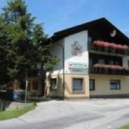 12329 Motorrad Hotel Lindenhof in Kärnten 5.jpg