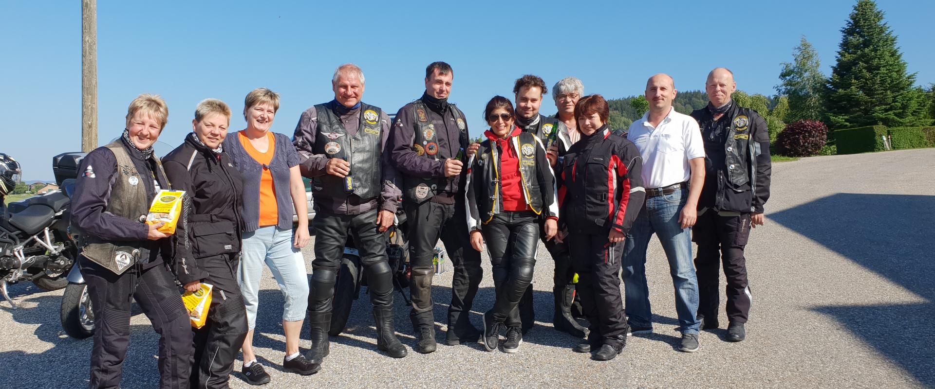 5 Gruppe Gäste Motorradfreunde Schwaben 2018 Tour 5.jpg