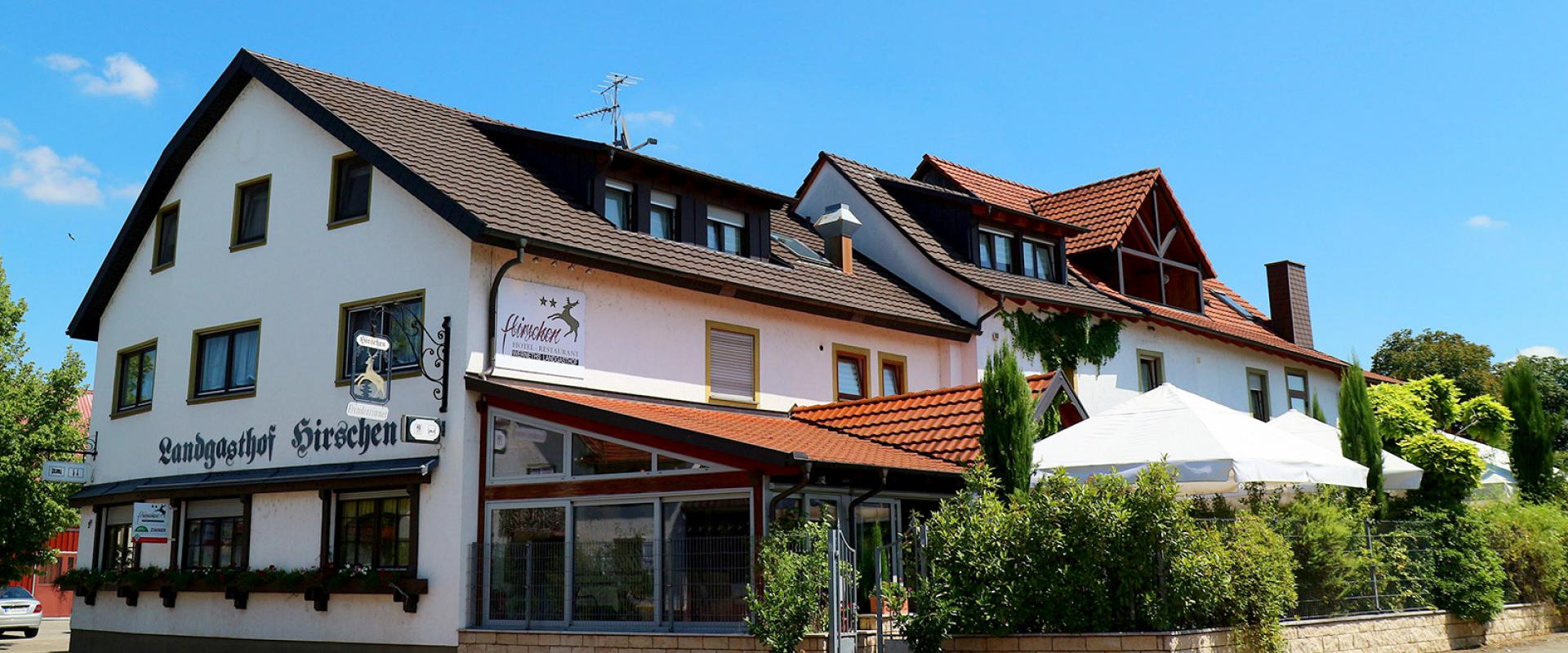 11463 Motorrad Hotel Werneths Landgasthof Hirschen im Schwarzwald.jpg.jpg