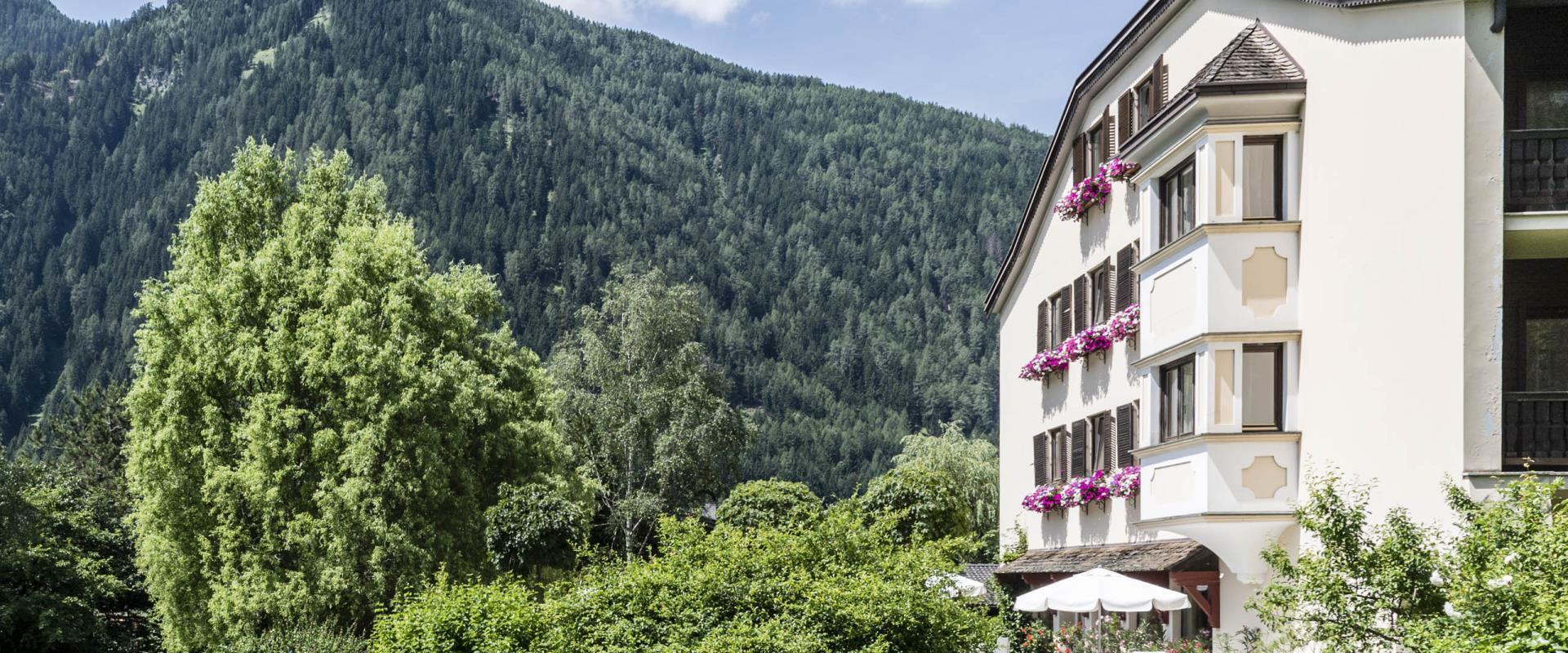 Bike Hotel Stafler Südtirol Ansicht.jpeg