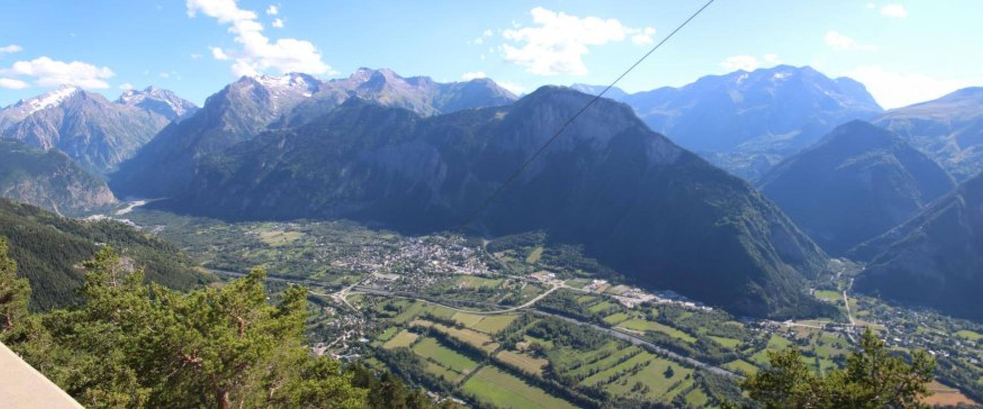 Confession, 1 km nach Villard-Reculas - alpenpass.com_.jpg