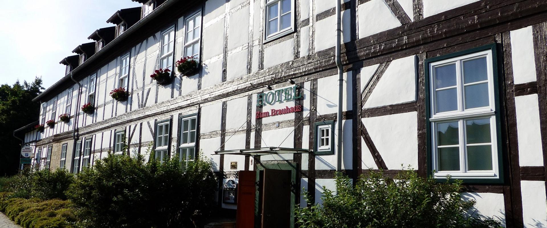 11607 Motorrad Hotel Zum Brauhaus im Schwarzwald.jpg