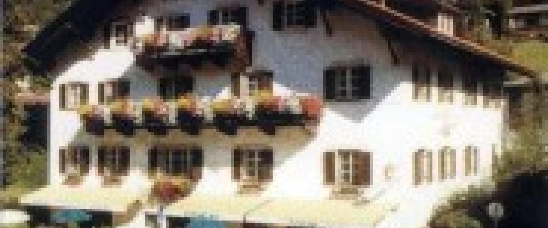 12059 Motorrad Hotel Aue in Osttirol.jpg