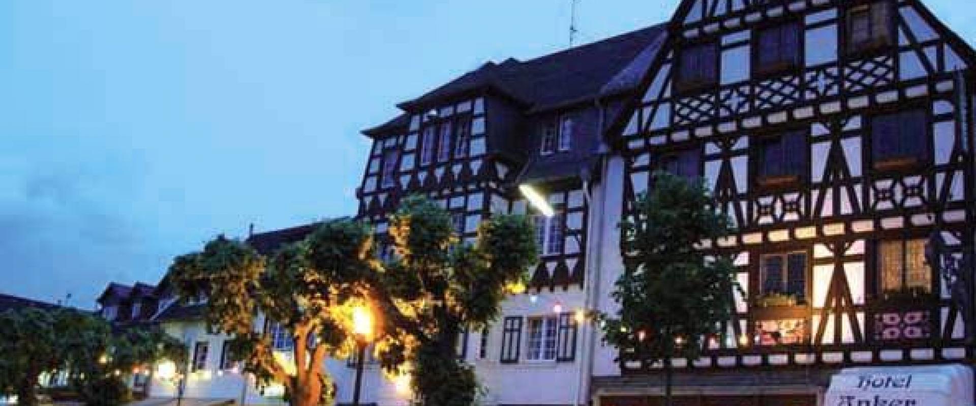 14394 Motorrad Hotel Anker am Romantischen Rhein.jpg