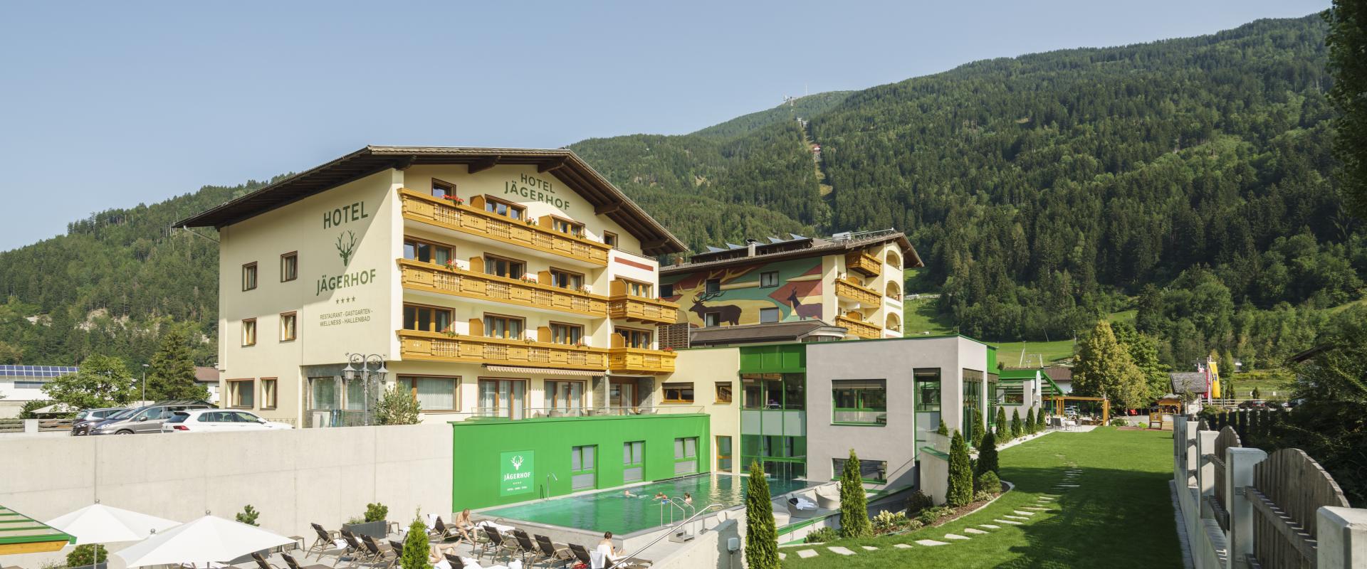 14448 Biker Hotel Jägerhof in Tirol.jpg