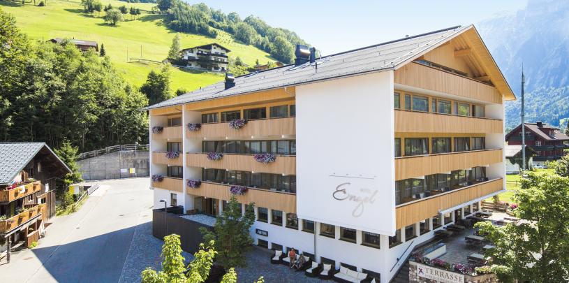 30432 Biker Hotel Engel in Vorarlberg.jpg