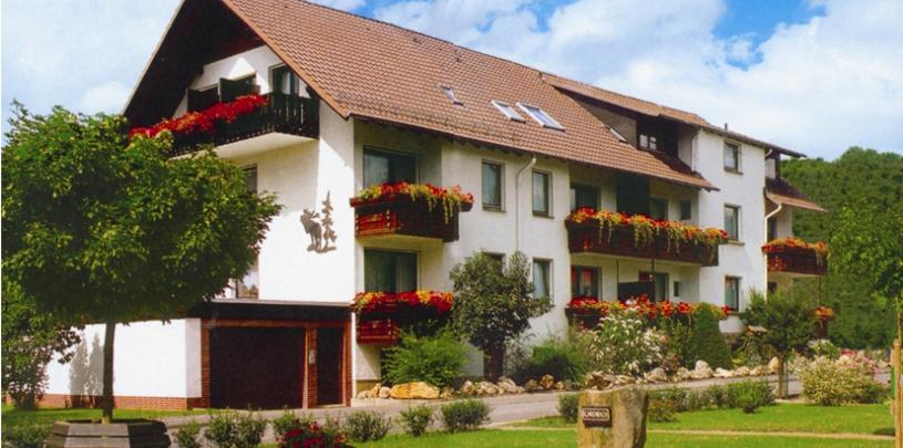 16539 Biker Hotel Zur Warte Hessisches Bergland 2.JPG