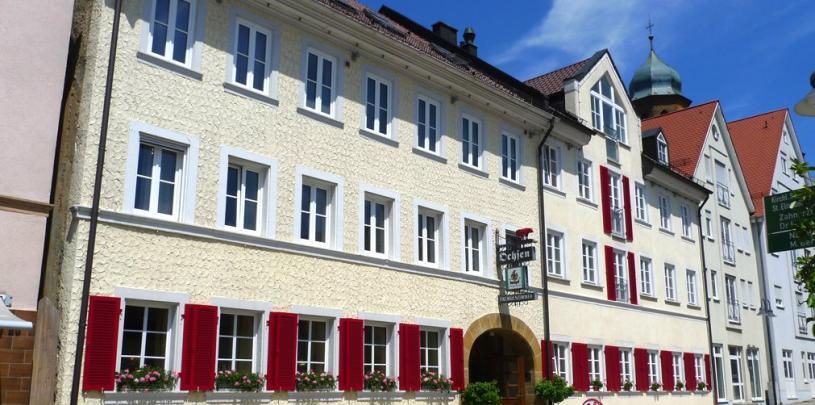 15848 Bike Hotel Roter Ochsen Schwarzwald Ansicht.jpg
