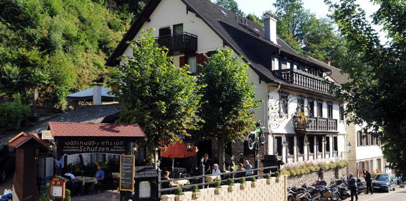 11616 Biker Hotel Schützen im Schwarzwald.jpg