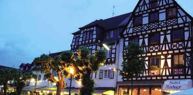 14394 Motorrad Hotel Anker am Romantischen Rhein.jpg