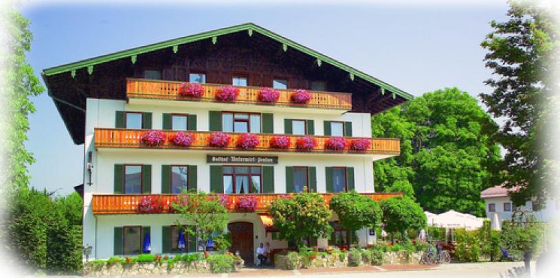 14948 Motorrad Hotel Unterwirt in Oberbayern.jpg