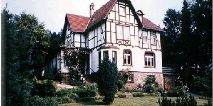 15395 Biker Hotel Haus Weserblick im Weserbergland.jpg