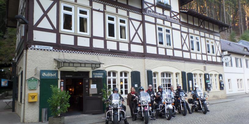 11320 Biker Hotel Lichtenhainer Wasserfall in der Sächsischen Schweiz.jpg