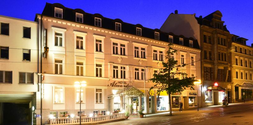 30408 Motorrad Hotel Alexandra im Erzgebirge.jpg