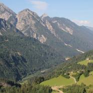 Aussicht von der Pustertaler Höhenstraße, mit Blick auf Berge