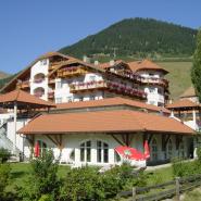 12073 Motorrad Hotel Post in Tirol 2.jpg