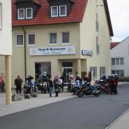 12618 Biker Hotel Zum Hirsch in den Franken 2.jpg