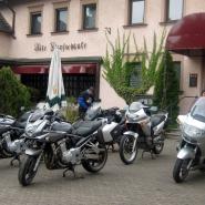 12762 Motorrad Hotel Alte Dorfschänke an der Mosel 4.jpg