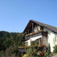 14376 Motorrad Hotel Sonnhalde im Schwarzwald 7.jpg