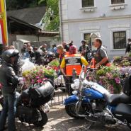 15045 Motorrad Hotel Zum Goldenen Rössl in Kärnten 2.jpg